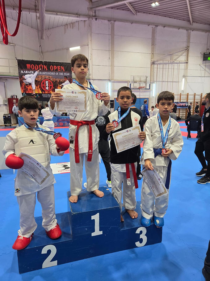 أمطار من الميداليات والإنجازات في بطولة موديعين القطرية للكراتيه